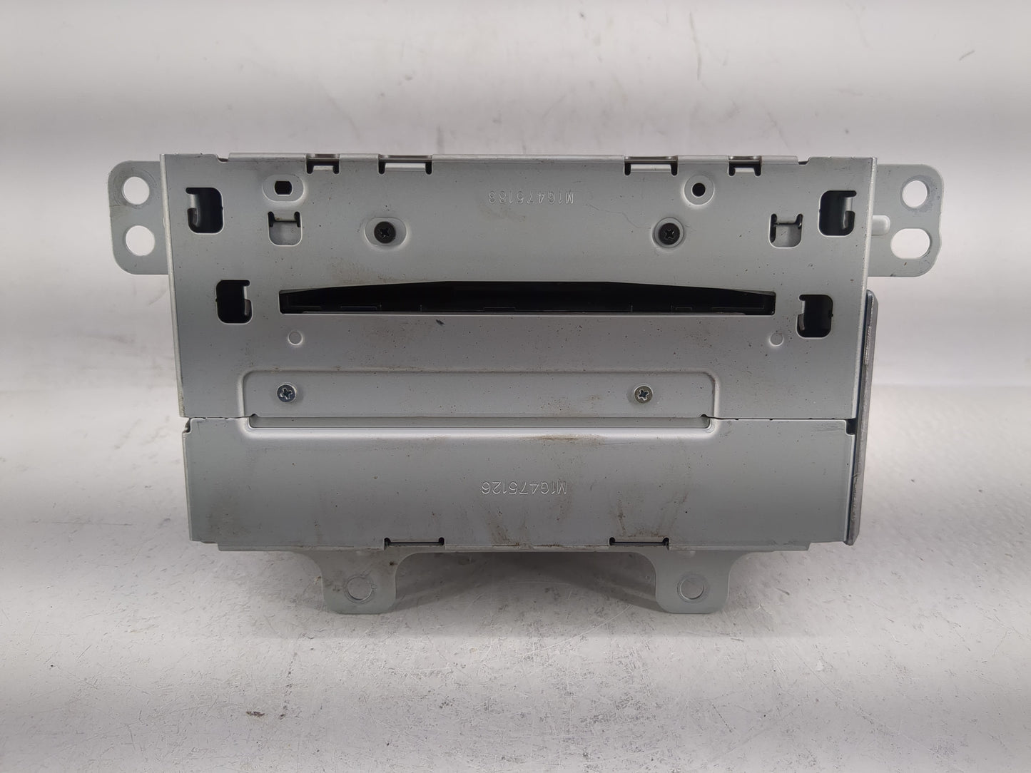 2010 Chevrolet Equinox Radio AM FM Cd Player Receiver Replacement P/N:2097419 Fits Fits 2011 OEM Used Auto Parts - Oemusedau