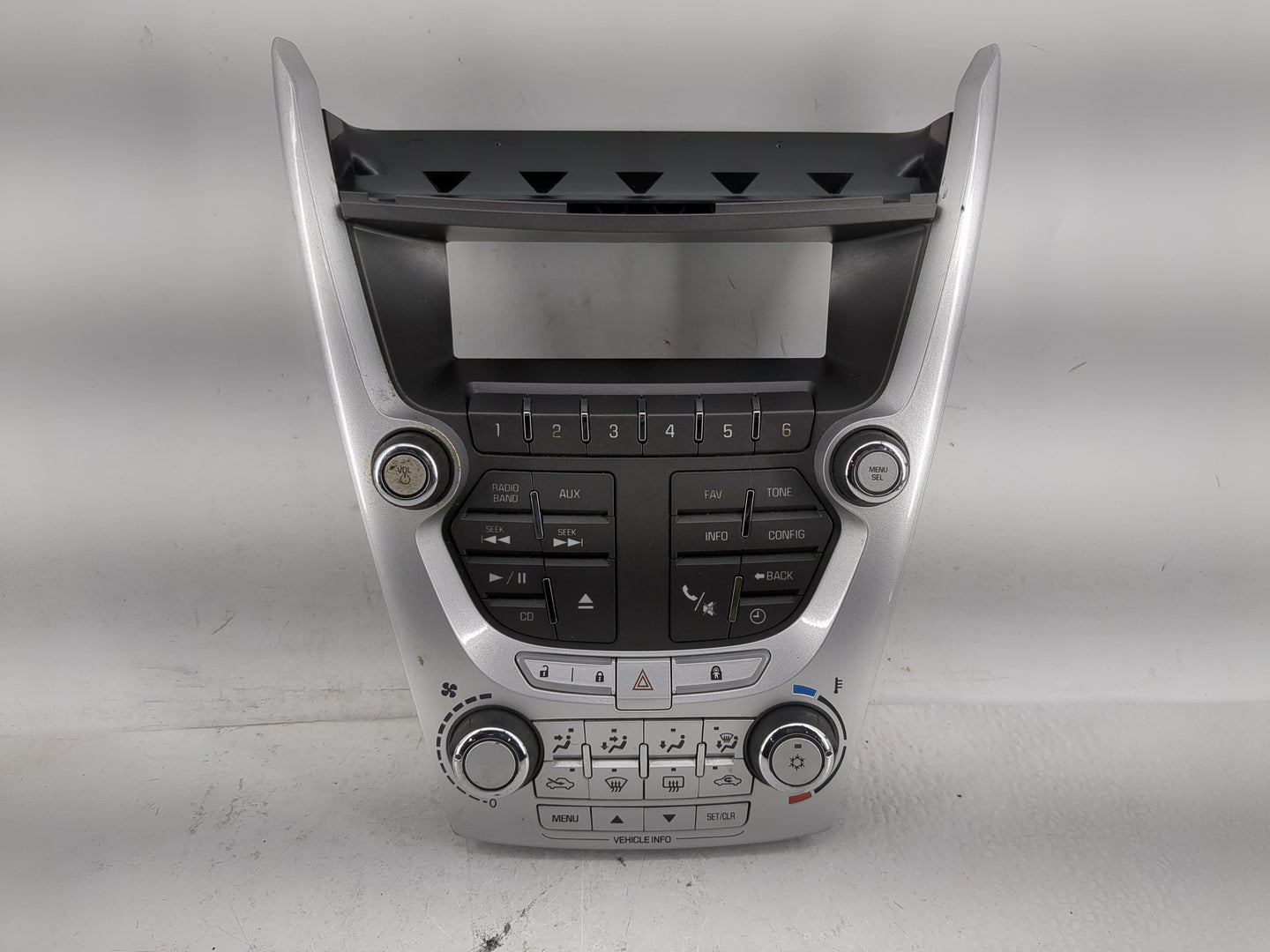 2010-2011 Chevrolet Equinox Radio Control Panel - Oemusedautoparts1.com
