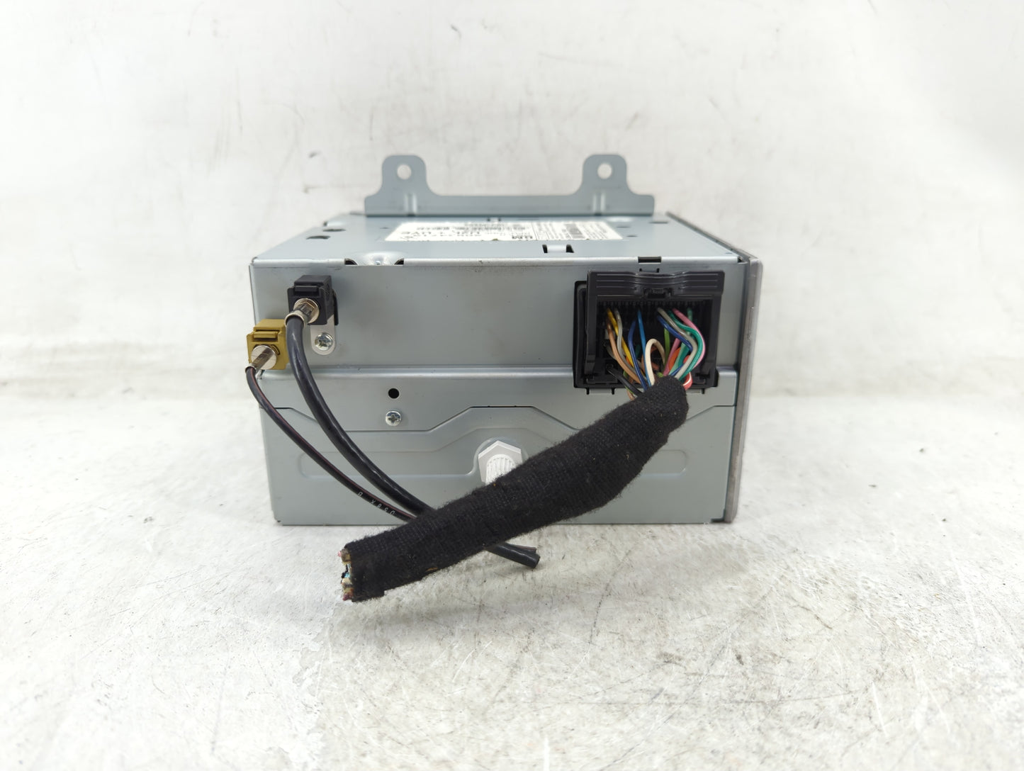 2010 Chevrolet Equinox Radio AM FM Cd Player Receiver Replacement P/N:20854719 Fits Fits 2011 OEM Used Auto Parts - Oemuseda