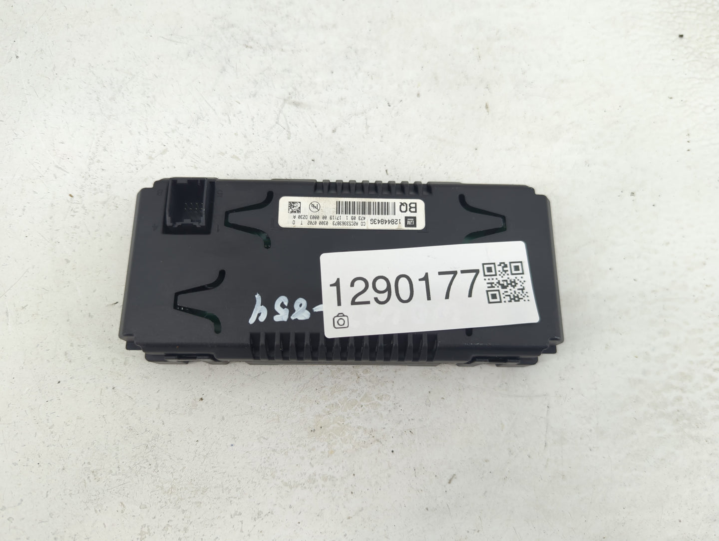 2010-2015 Chevrolet Equinox Information Display Screen - Oemusedautoparts1.com