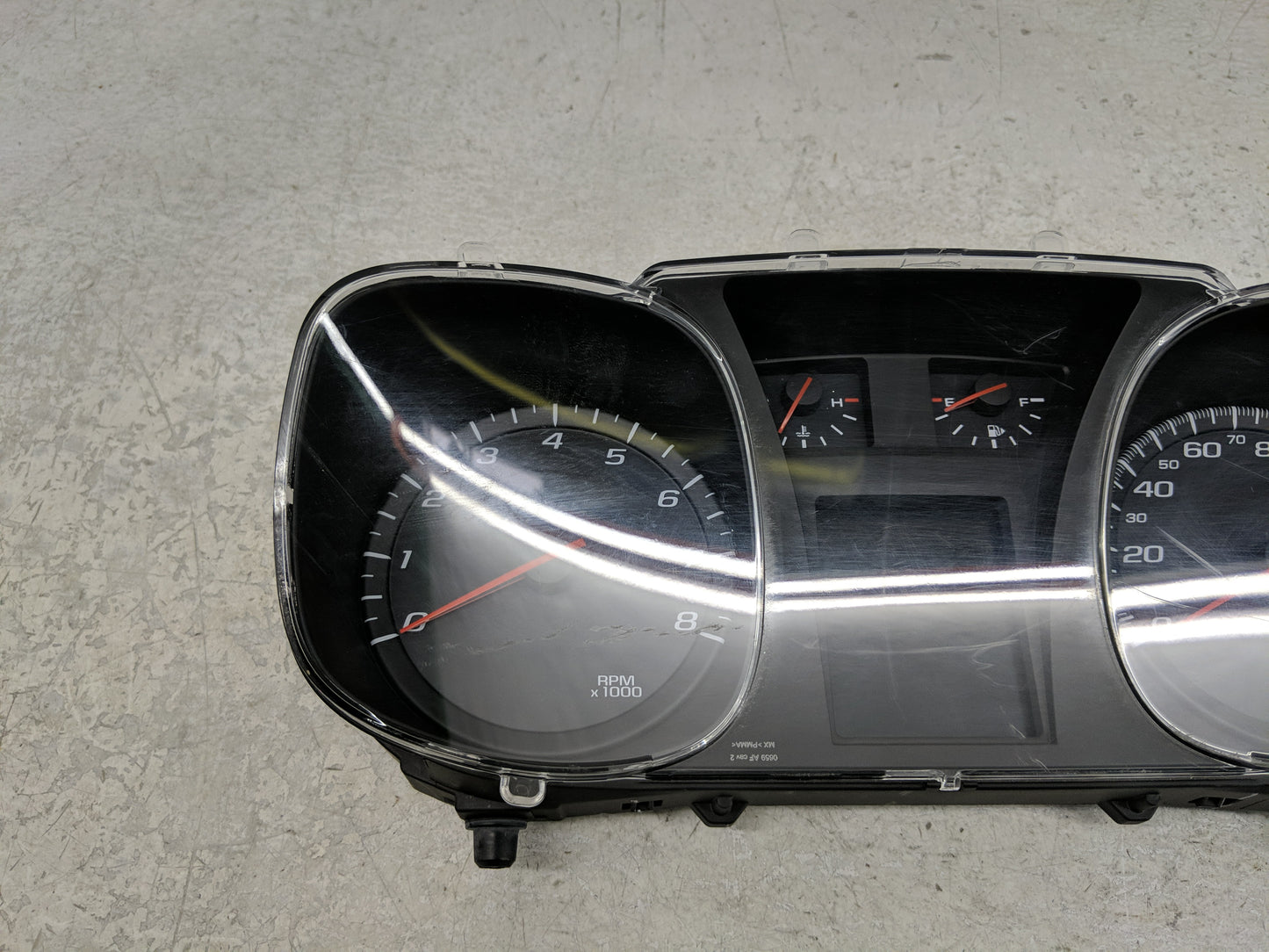2010 Chevrolet Equinox Instrument Cluster Speedometer Gauges P/N:20919738 Fits OEM Used Auto Parts - Oemusedautoparts1.com