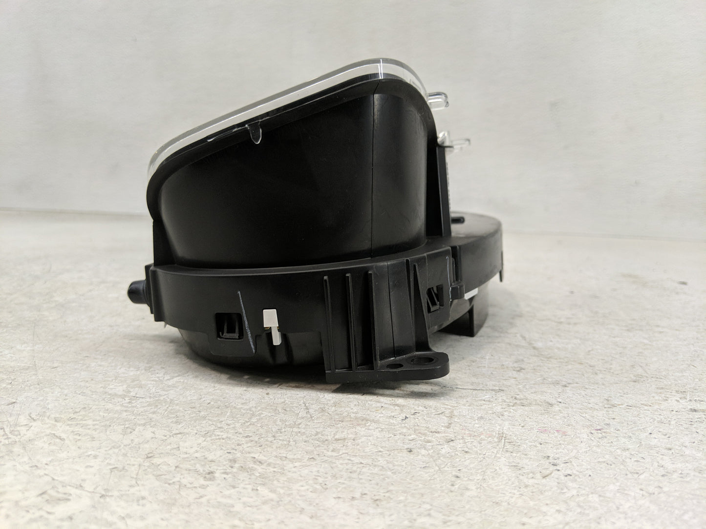 2010 Chevrolet Equinox Instrument Cluster Speedometer Gauges P/N:20919738 Fits OEM Used Auto Parts - Oemusedautoparts1.com