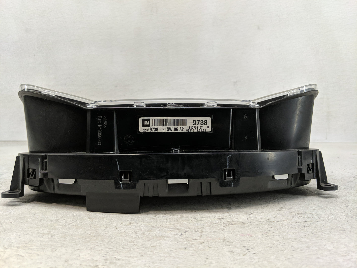 2010 Chevrolet Equinox Instrument Cluster Speedometer Gauges P/N:20919738 Fits OEM Used Auto Parts - Oemusedautoparts1.com