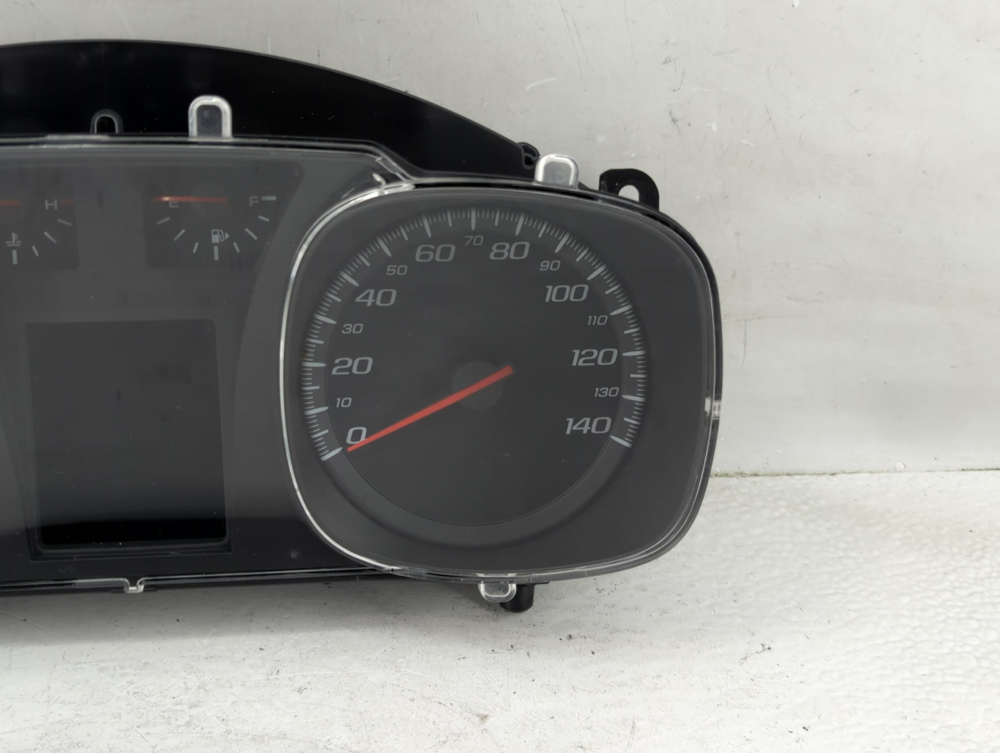 2010 Chevrolet Equinox Instrument Cluster Speedometer Gauges P/N:20903929 Fits OEM Used Auto Parts - Oemusedautoparts1.com