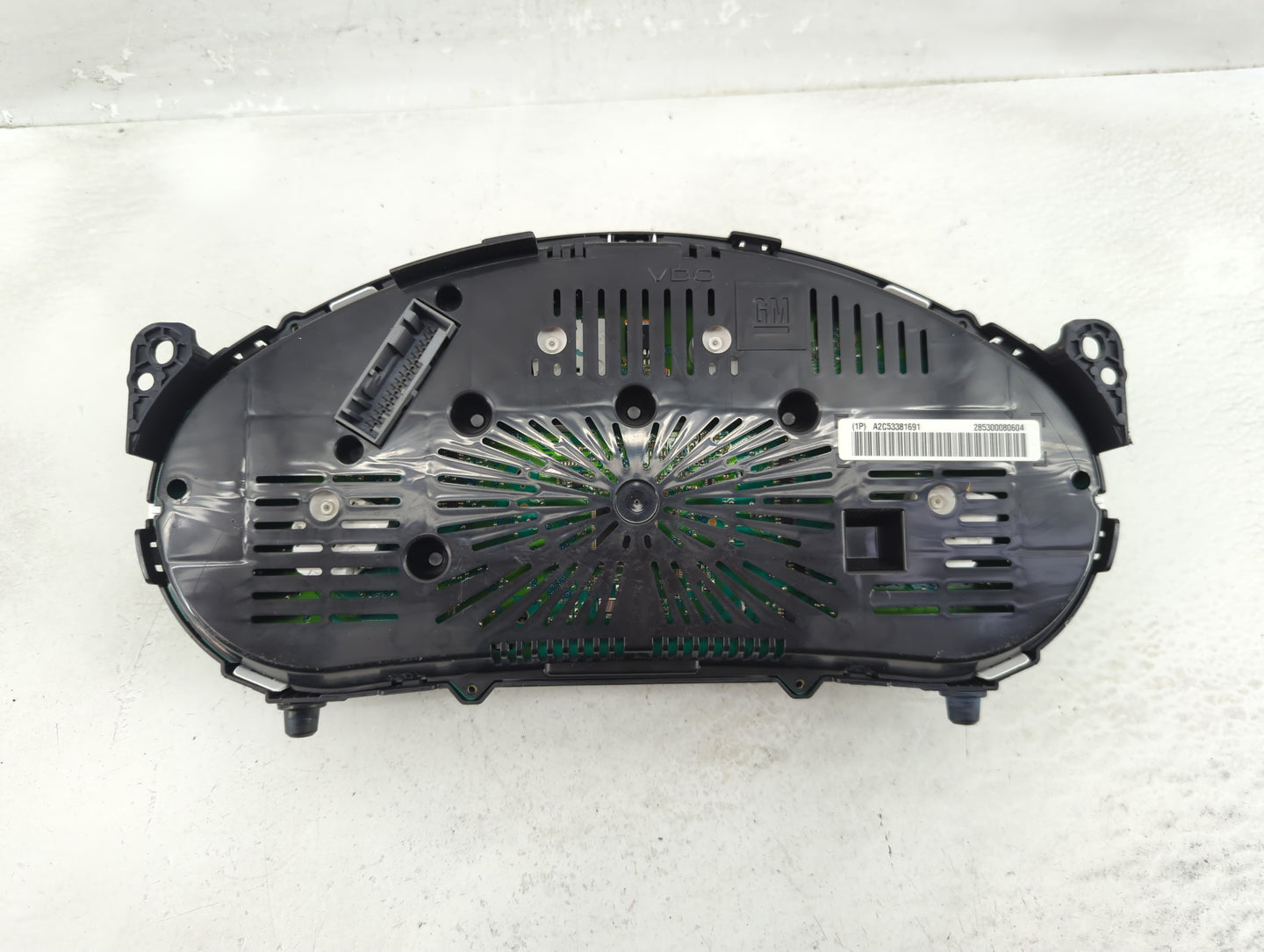 2010 Chevrolet Equinox Instrument Cluster Speedometer Gauges P/N:20903929 Fits OEM Used Auto Parts - Oemusedautoparts1.com