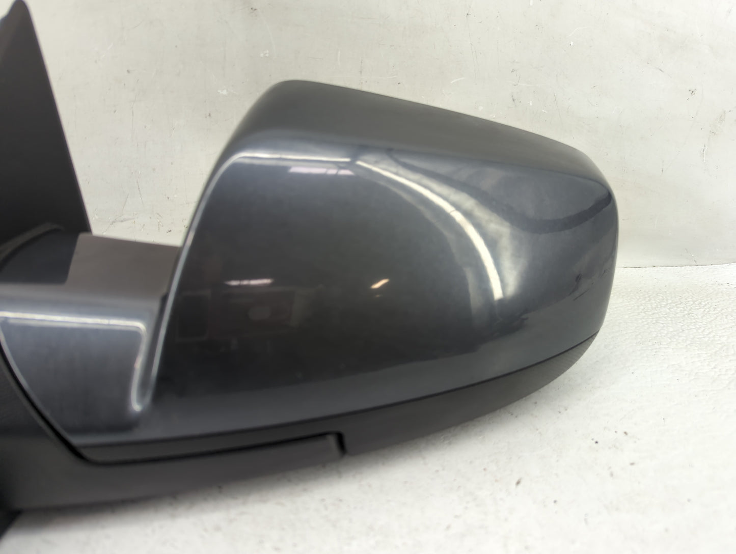 2010-2011 Chevrolet Equinox Driver Side View Mirror - Left Door Mirror OEM Used - Oemusedautoparts1.com