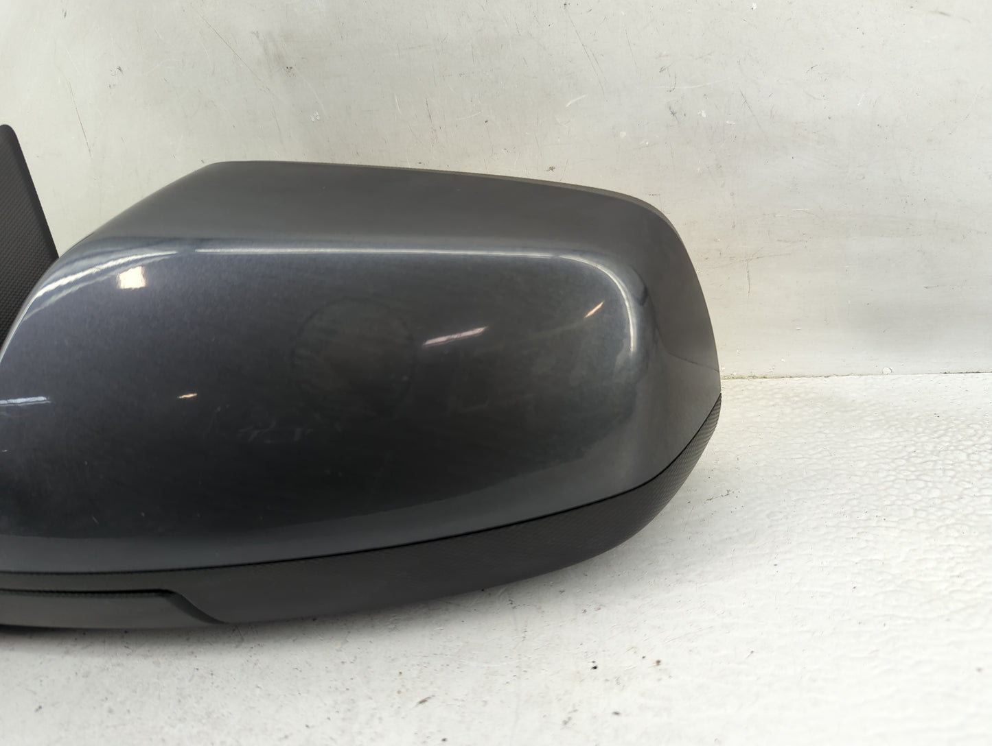 2010-2011 Chevrolet Equinox Driver Side View Mirror - Left Door Mirror OEM Used - Oemusedautoparts1.com