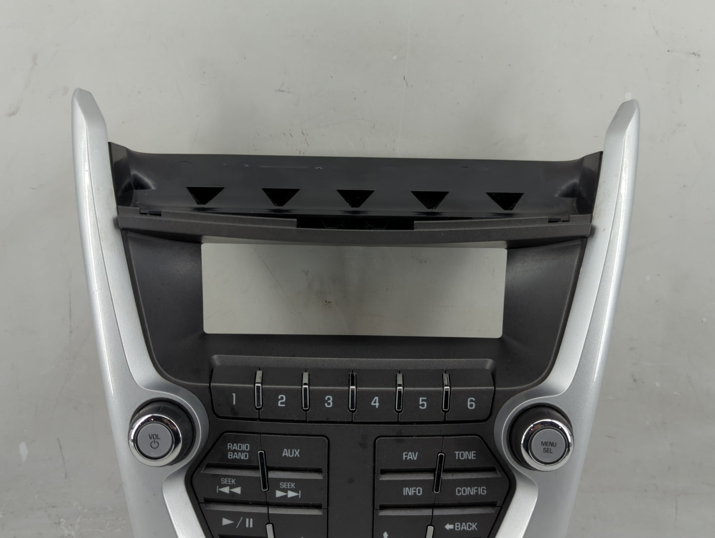 2010 Chevrolet Equinox Radio AM FM Cd Player Receiver Replacement P/N:20920042 Fits Fits 2011 OEM Used Auto Parts - Oemuseda