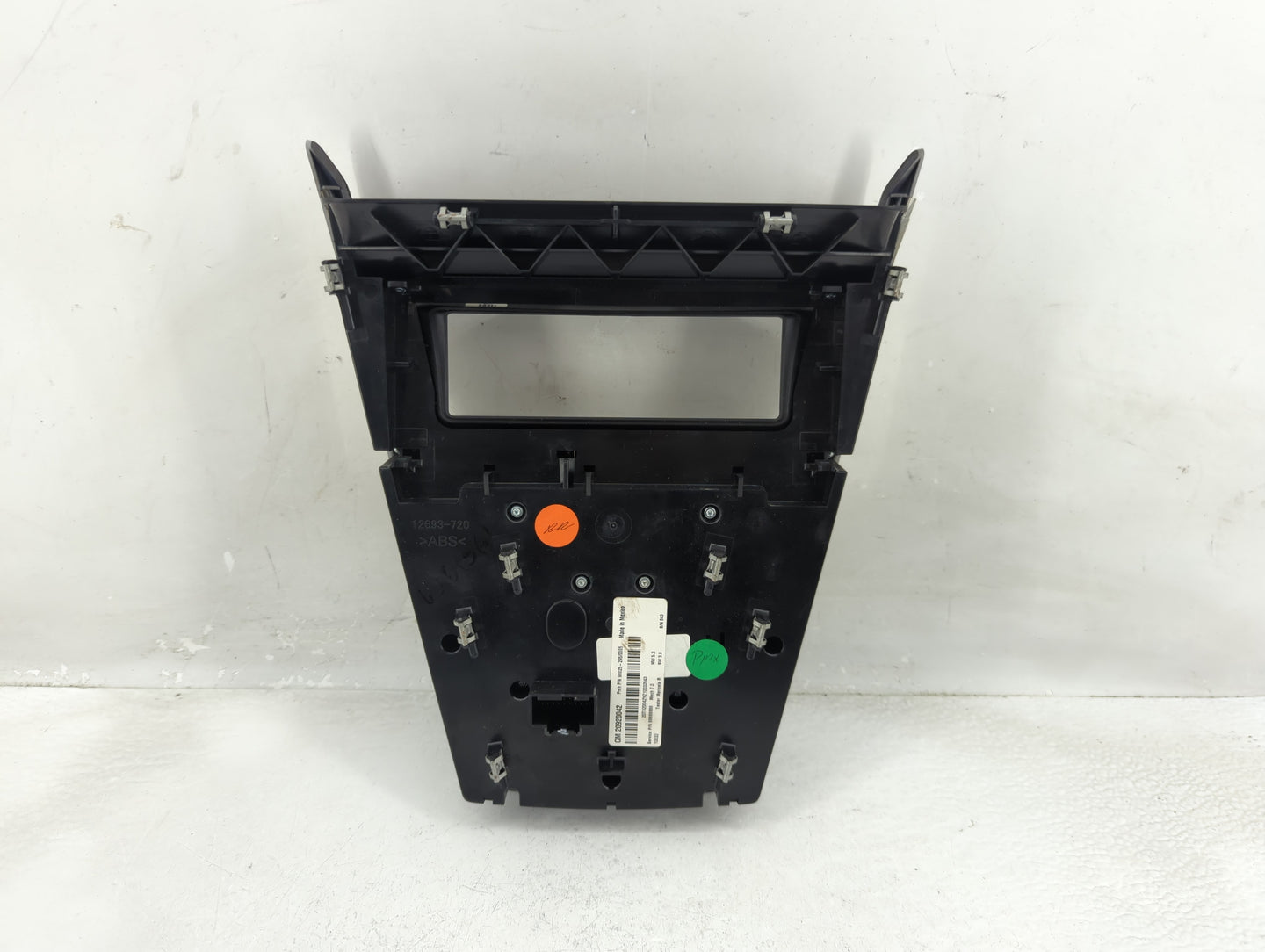 2010 Chevrolet Equinox Radio AM FM Cd Player Receiver Replacement P/N:20920042 Fits Fits 2011 OEM Used Auto Parts - Oemuseda