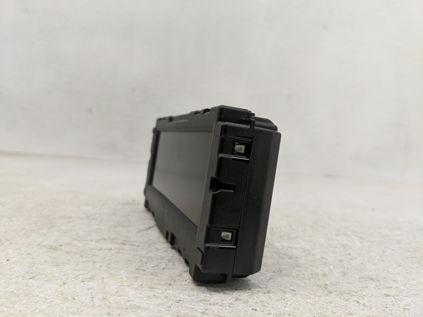 2010-2015 Chevrolet Equinox Information Display Screen - Oemusedautoparts1.com
