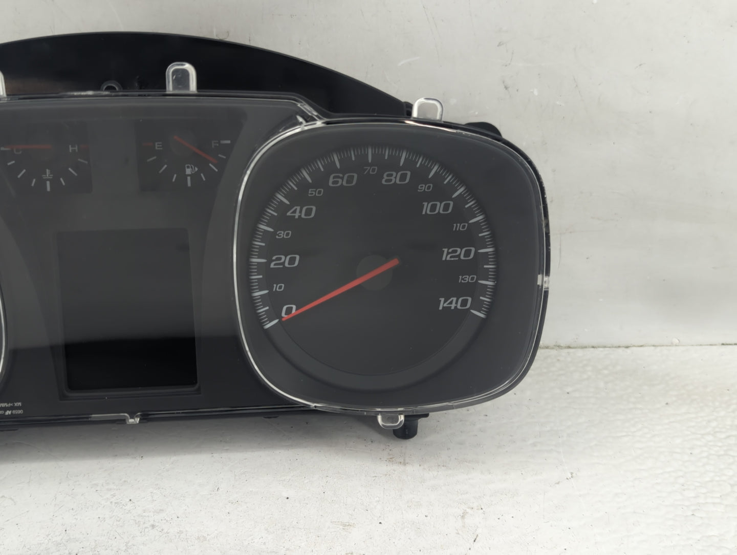 2010 Chevrolet Equinox Instrument Cluster Speedometer Gauges P/N:20919738 Fits OEM Used Auto Parts - Oemusedautoparts1.com