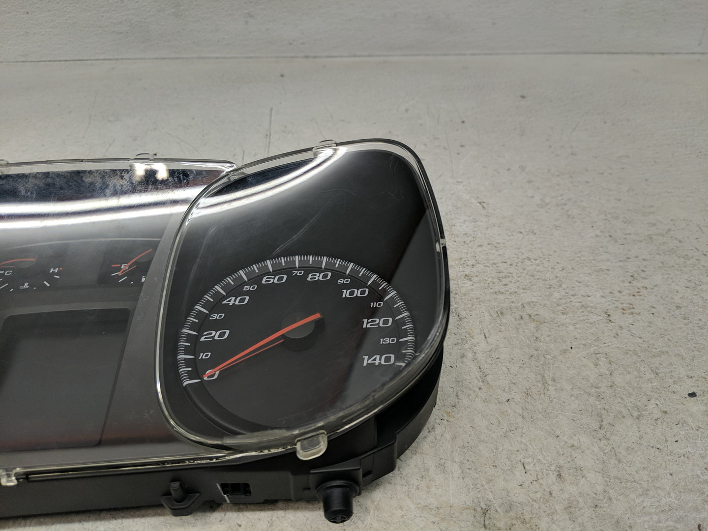 2010 Chevrolet Equinox Instrument Cluster Speedometer Gauges P/N:20919738 Fits OEM Used Auto Parts - Oemusedautoparts1.com