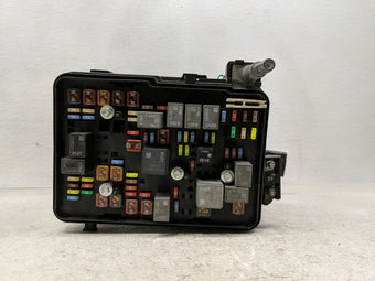 compare product 2010 Chevrolet Equinox Fusebox Fuse Box Panel Relay Module P/N:20848337 Fits OEM Used Auto Parts