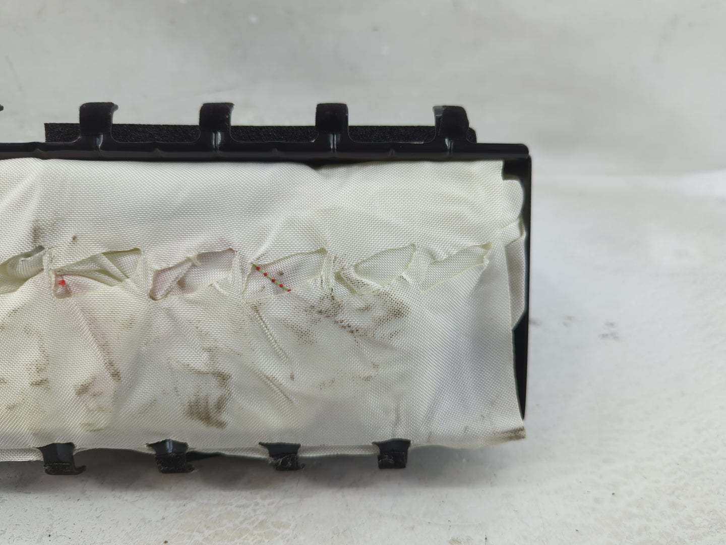 2010 Chevrolet Equinox Air Bag Passenger Right Dashboard OEM P/N:84418789 Fits OEM Used Auto Parts - Oemusedautoparts1.com