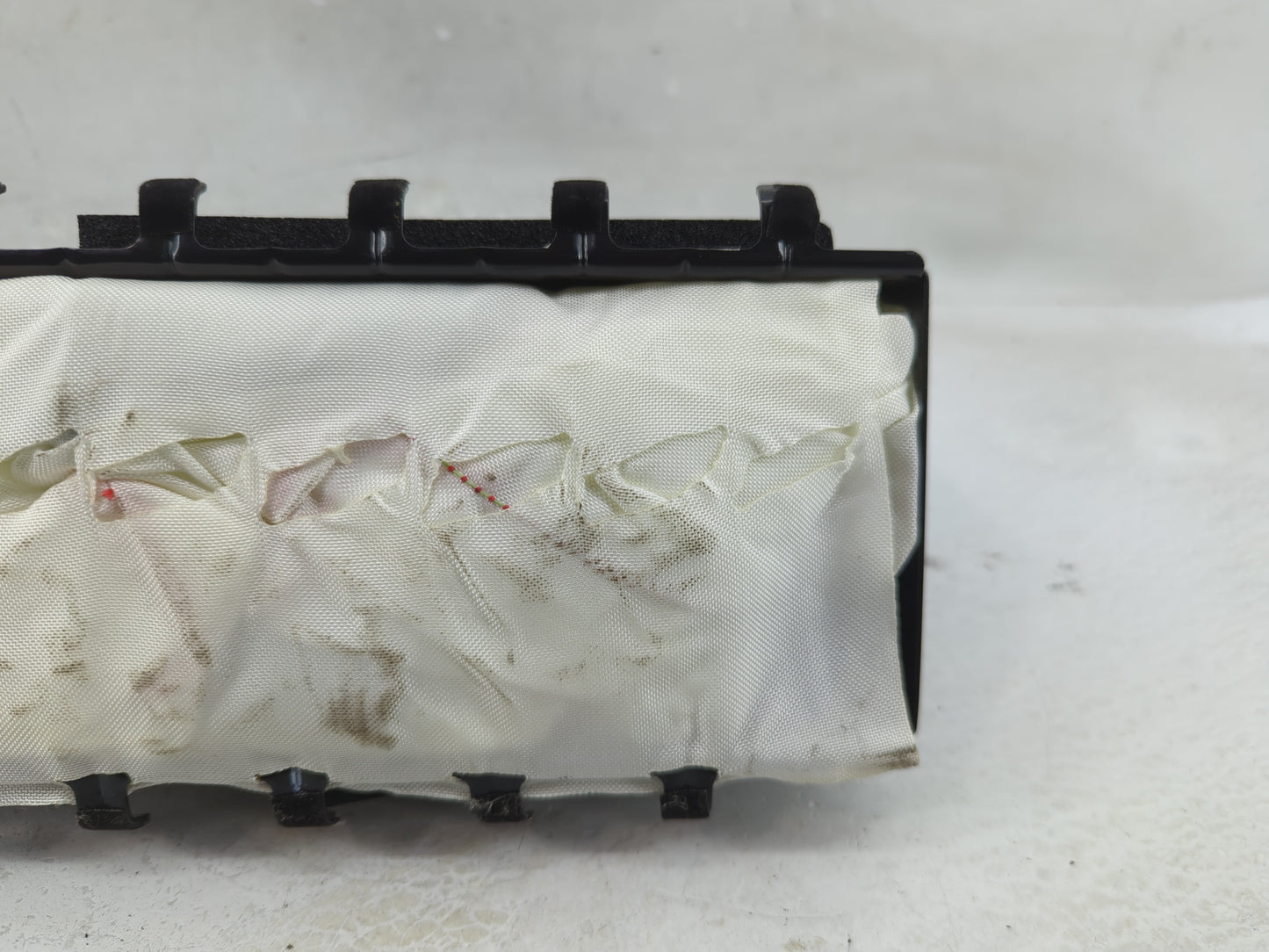 2010 Chevrolet Equinox Air Bag Passenger Right Dashboard OEM P/N:84418789 Fits OEM Used Auto Parts - Oemusedautoparts1.com