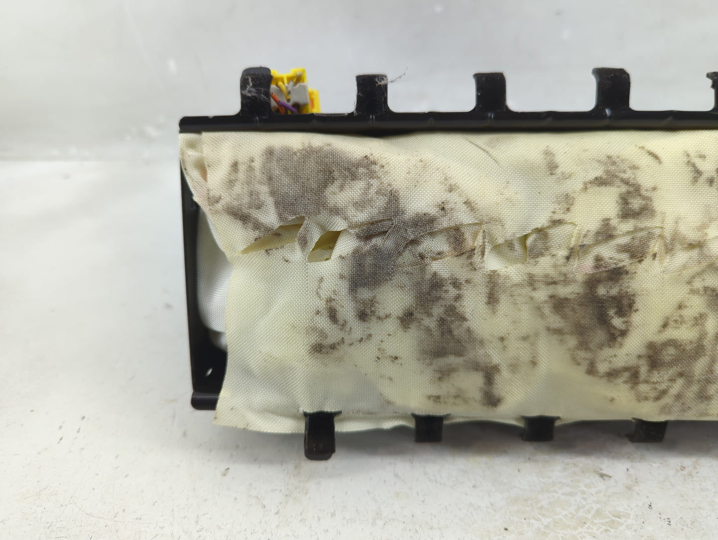 2010 Chevrolet Equinox Air Bag Passenger Right Dashboard OEM P/N:20822541 Fits OEM Used Auto Parts - Oemusedautoparts1.com