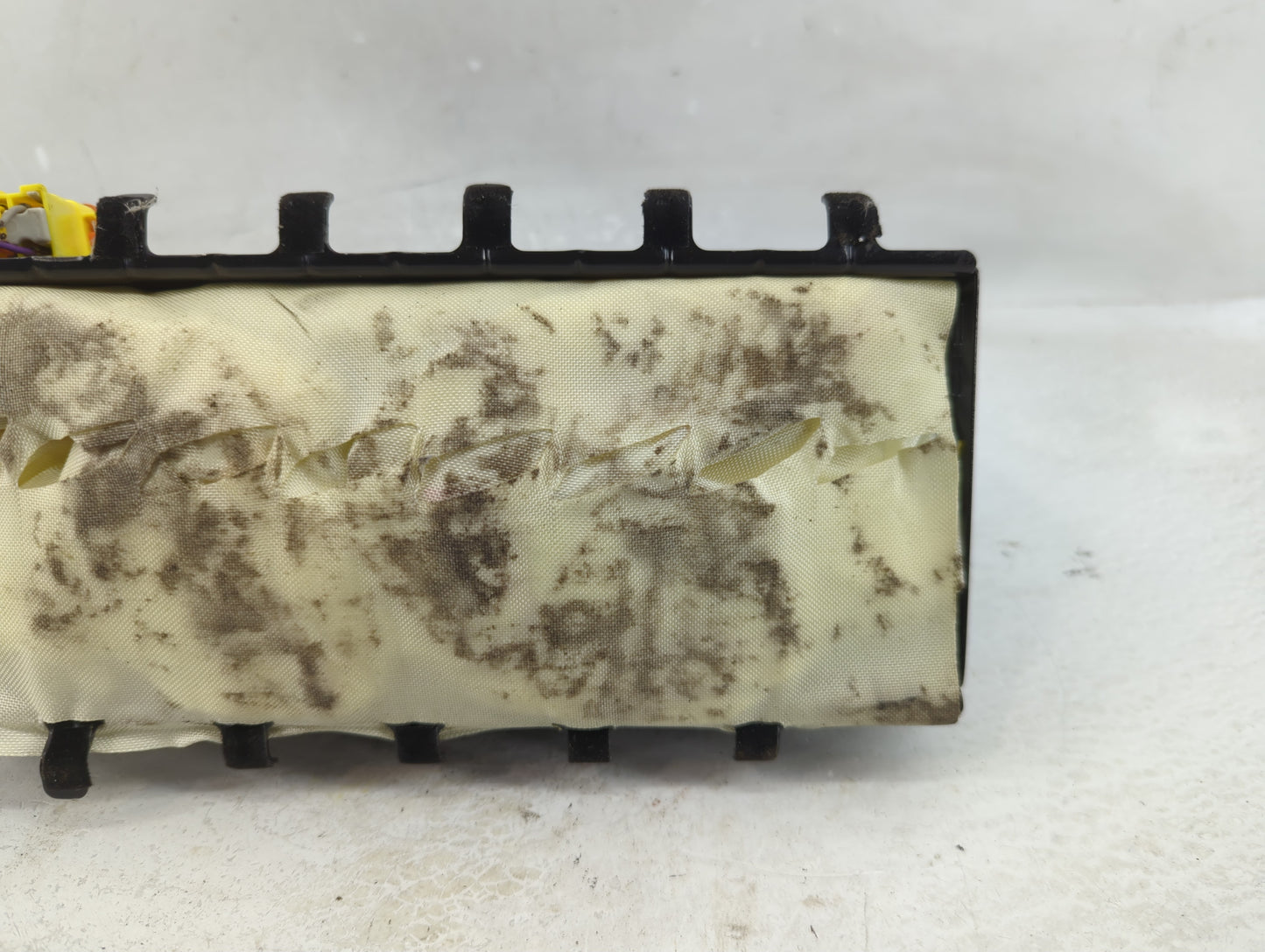 2010 Chevrolet Equinox Air Bag Passenger Right Dashboard OEM P/N:20822541 Fits OEM Used Auto Parts - Oemusedautoparts1.com