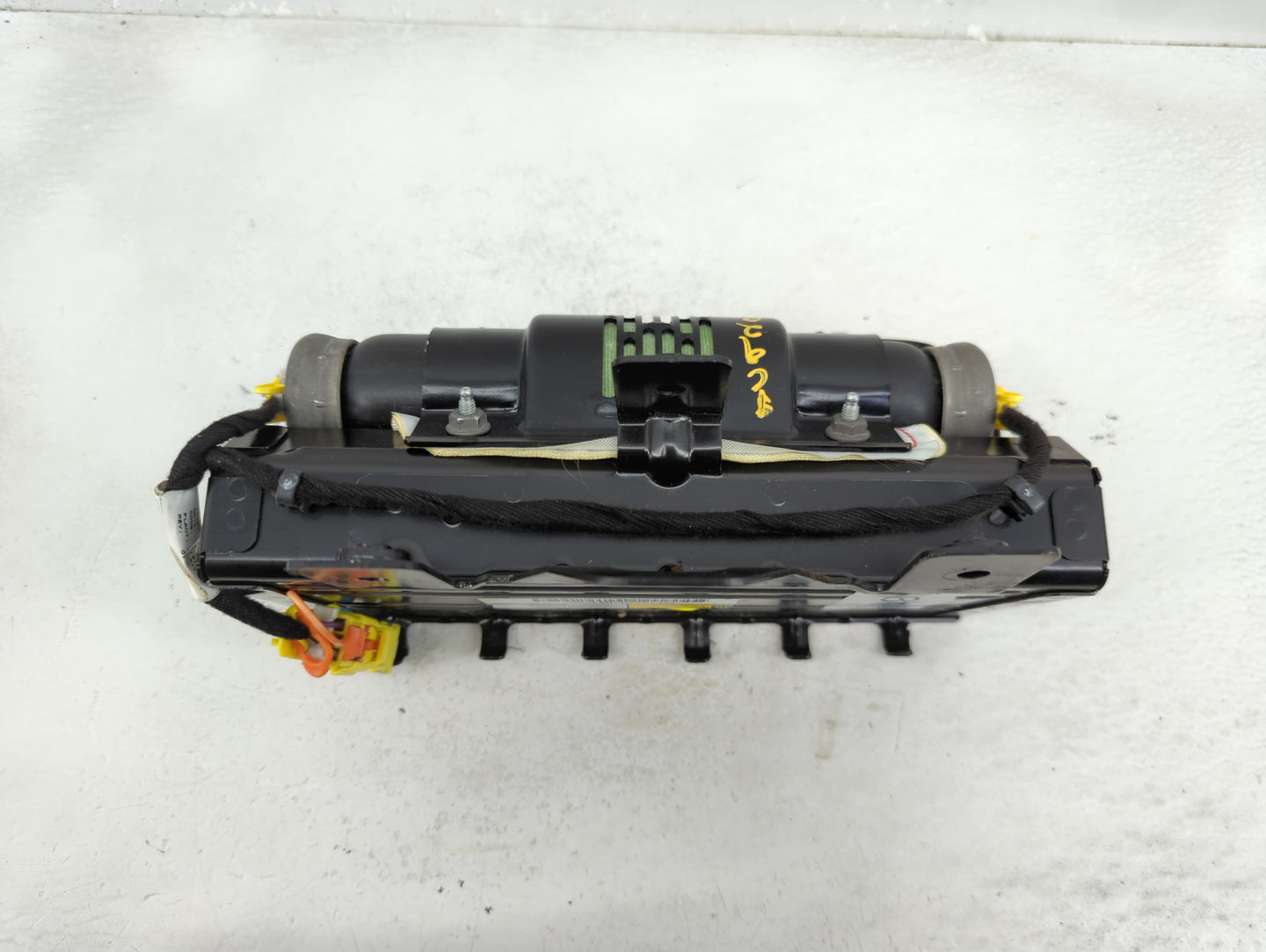 2010 Chevrolet Equinox Air Bag Passenger Right Dashboard OEM P/N:20822541 Fits OEM Used Auto Parts - Oemusedautoparts1.com