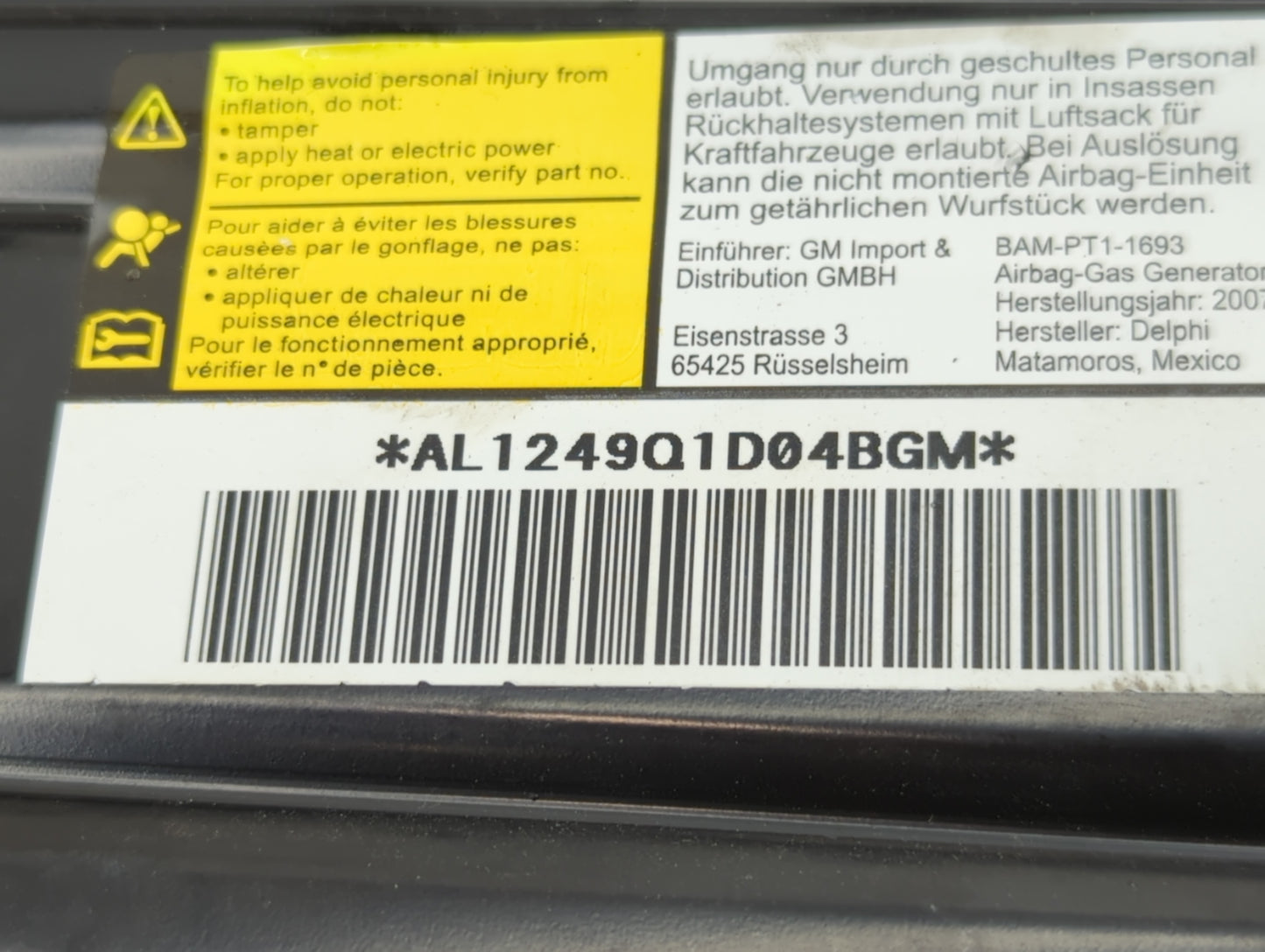 2010 Chevrolet Equinox Air Bag Passenger Right Dashboard OEM P/N:20822541 Fits OEM Used Auto Parts - Oemusedautoparts1.com