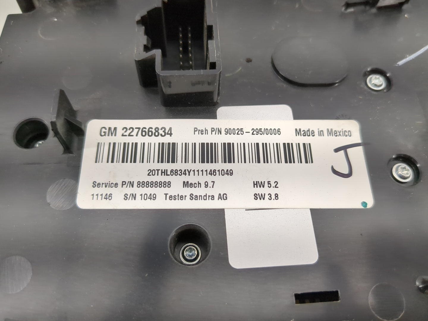 2010-2011 Chevrolet Equinox Radio Control Panel - Oemusedautoparts1.com