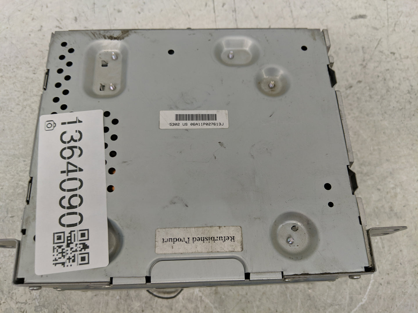 2010 Chevrolet Equinox Radio AM FM Cd Player Receiver Replacement P/N:2097419 Fits Fits 2011 OEM Used Auto Parts - Oemusedau