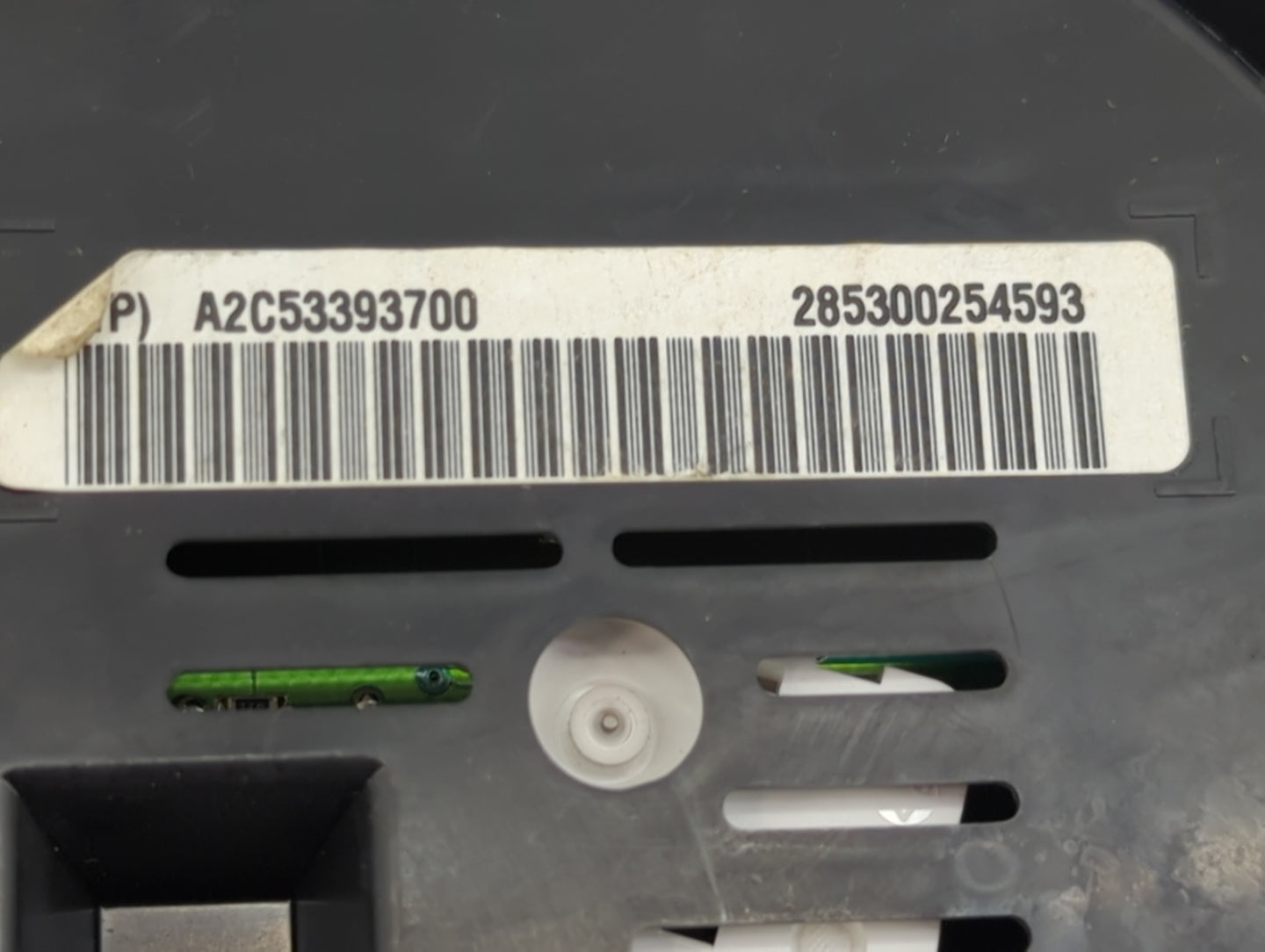 2010 Chevrolet Equinox Instrument Cluster Speedometer Gauges P/N:A2C53393700 Fits OEM Used Auto Parts - Oemusedautoparts1.co