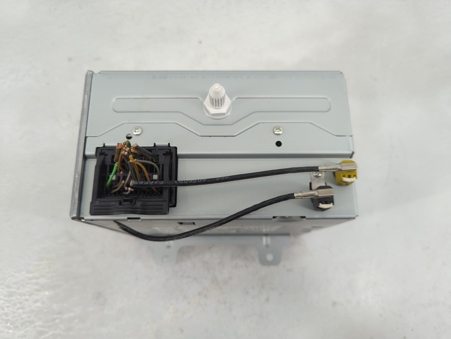 2010 Chevrolet Equinox Radio AM FM Cd Player Receiver Replacement P/N:20907419 Fits Fits 2011 OEM Used Auto Parts - Oemuseda