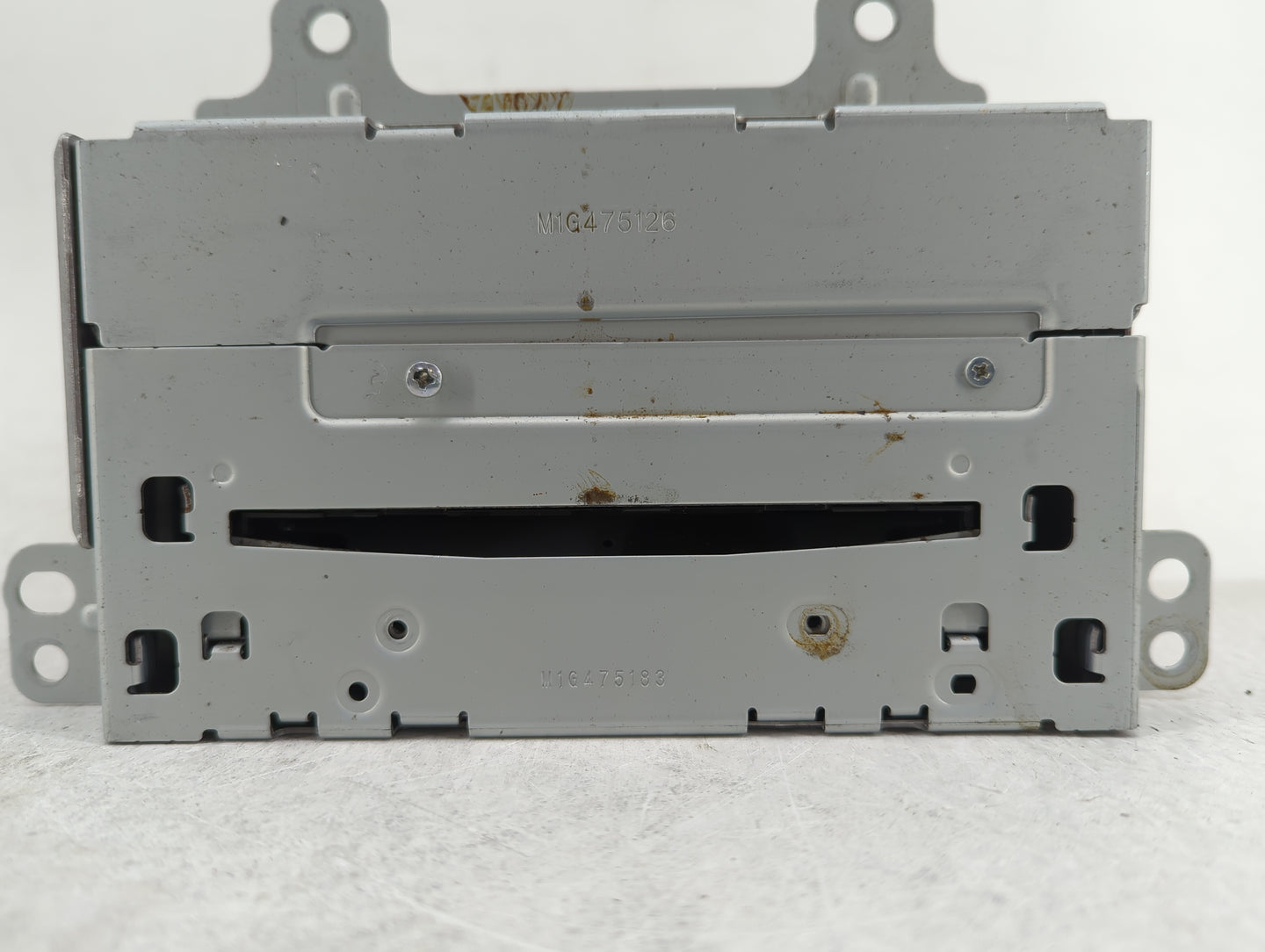 2010-2011 Chevrolet Equinox Radio AM FM Cd Player Receiver Replacement P/N:20907419 Fits Fits 2010 2011 OEM Used Auto Parts 