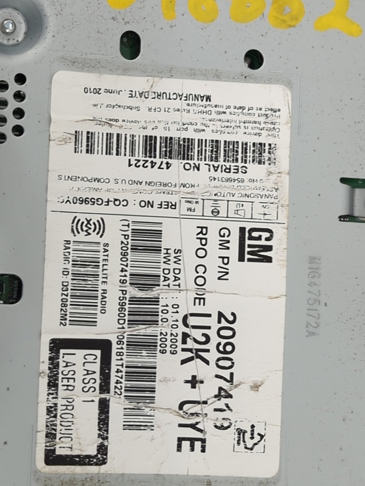 2010-2011 Chevrolet Equinox Radio AM FM Cd Player Receiver Replacement P/N:20907419 Fits Fits 2010 2011 OEM Used Auto Parts 