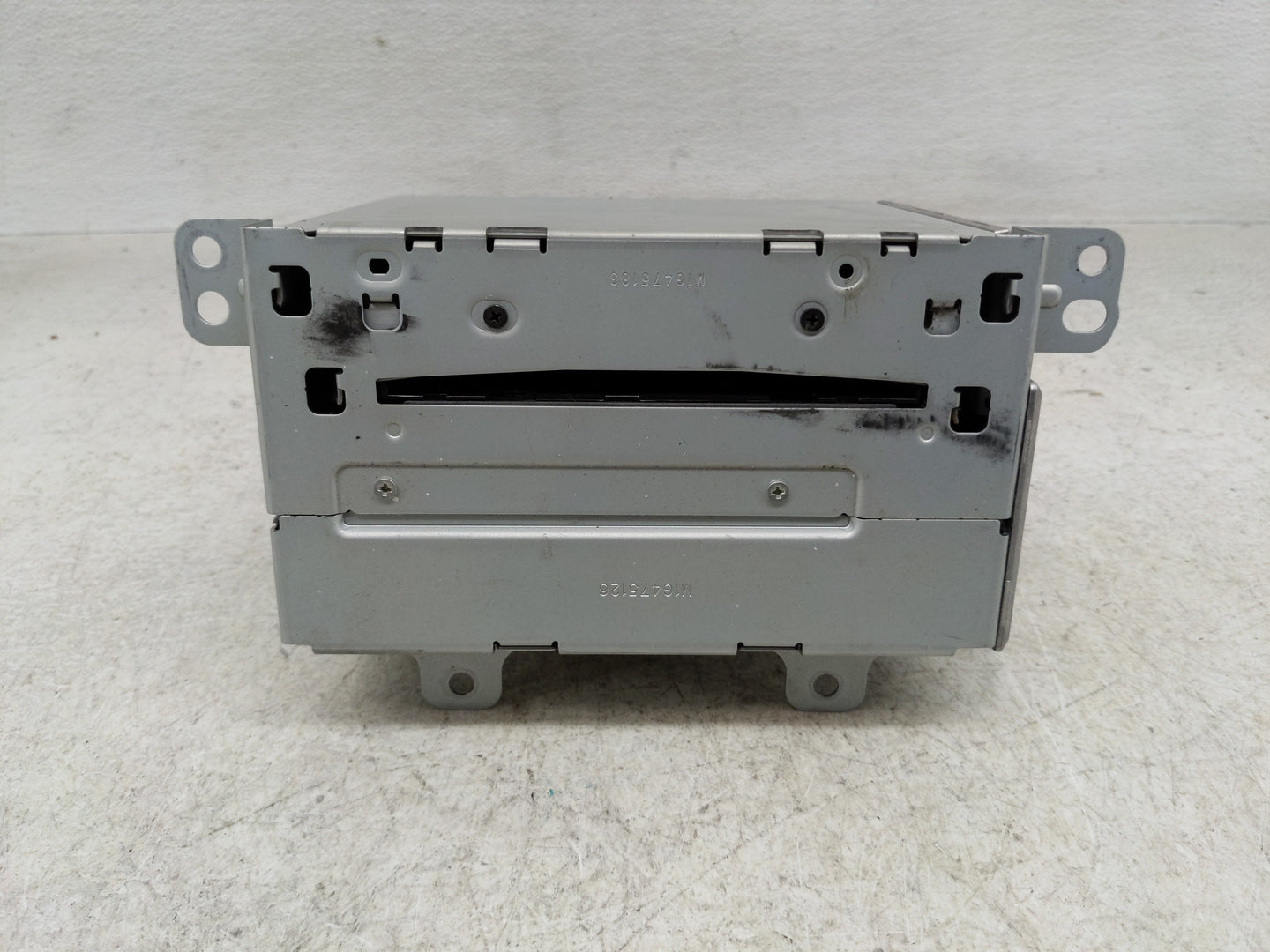 2010 Chevrolet Equinox Radio AM FM Cd Player Receiver Replacement P/N:20854719 Fits OEM Used Auto Parts - Oemusedautoparts1.