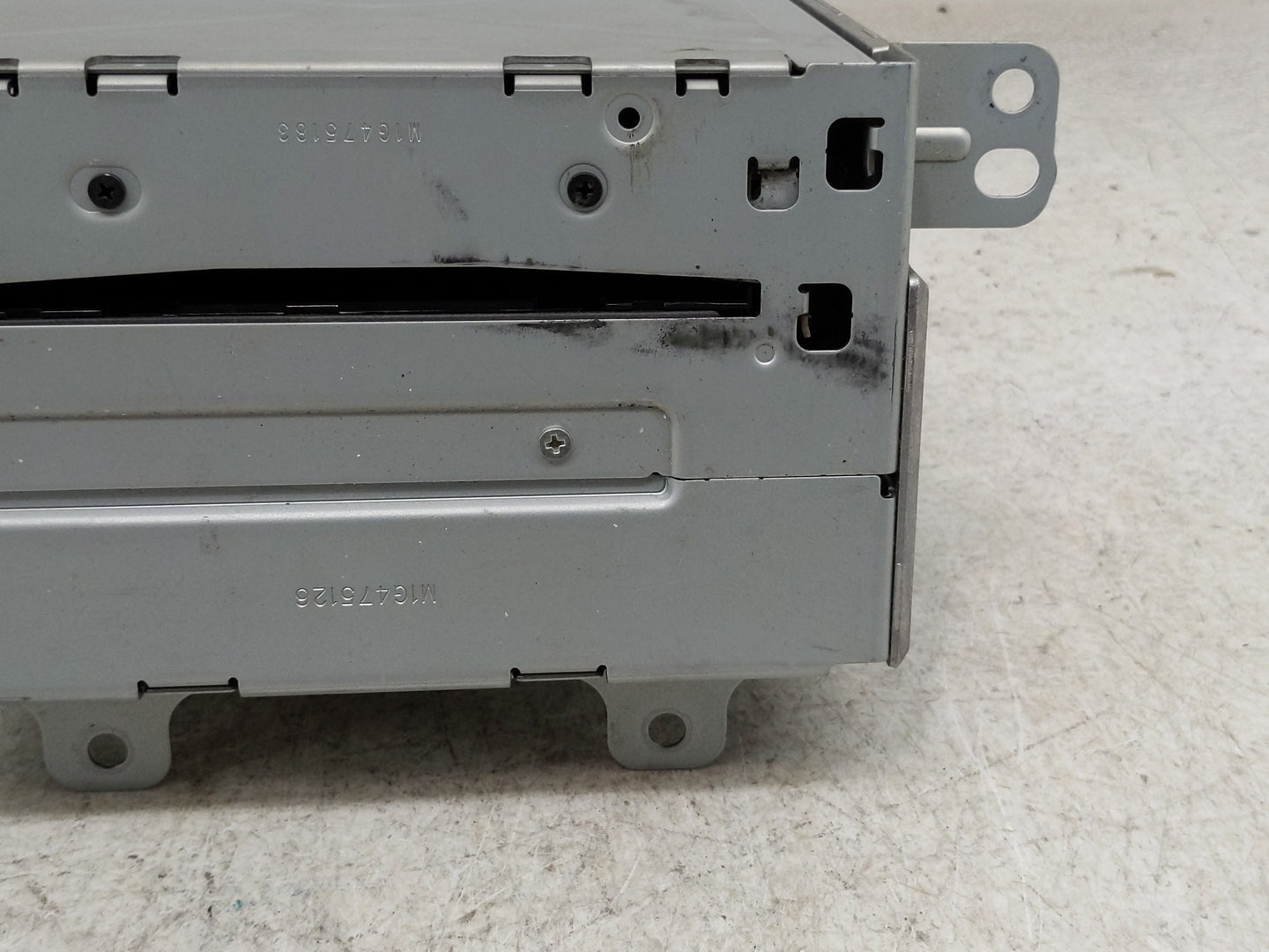 2010 Chevrolet Equinox Radio AM FM Cd Player Receiver Replacement P/N:20854719 Fits OEM Used Auto Parts - Oemusedautoparts1.