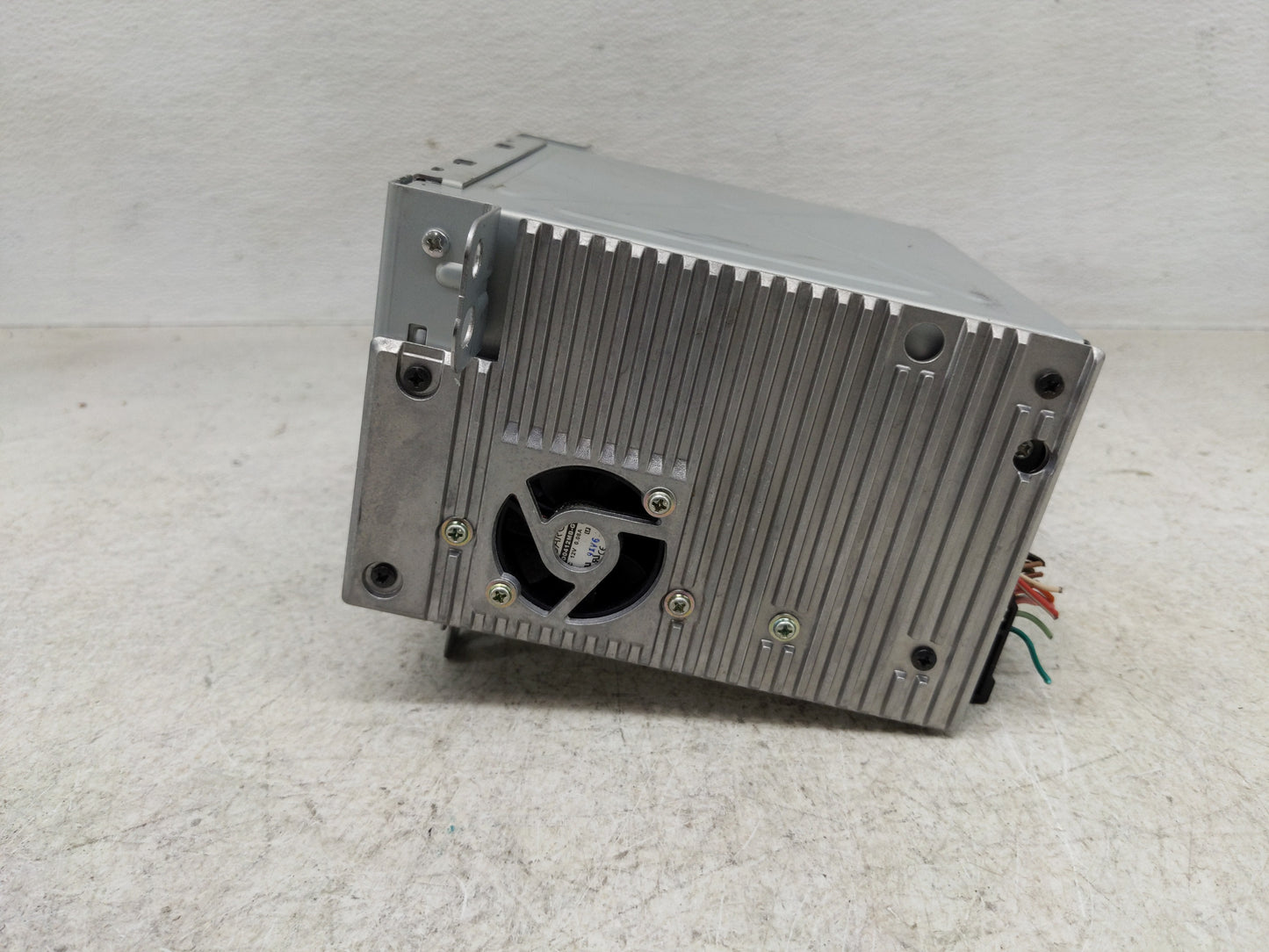 2010 Chevrolet Equinox Radio AM FM Cd Player Receiver Replacement P/N:20854719 Fits OEM Used Auto Parts - Oemusedautoparts1.