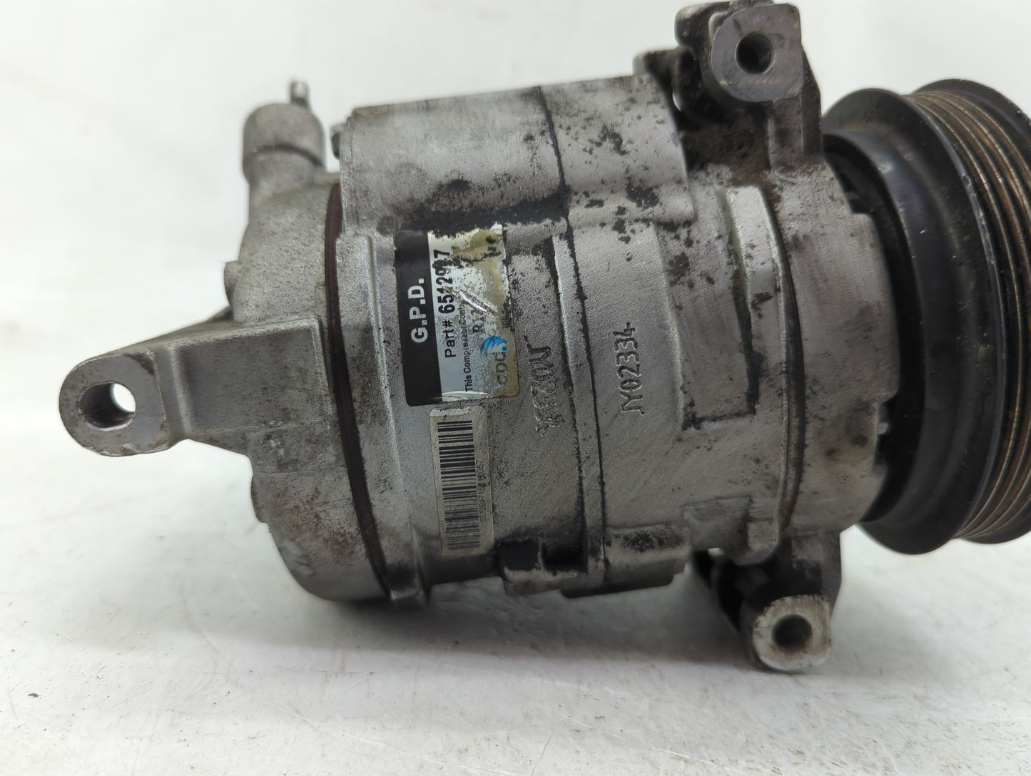 2010-2011 Chevrolet Equinox Air Conditioning A/c Ac Compressor Oem - Oemusedautoparts1.com