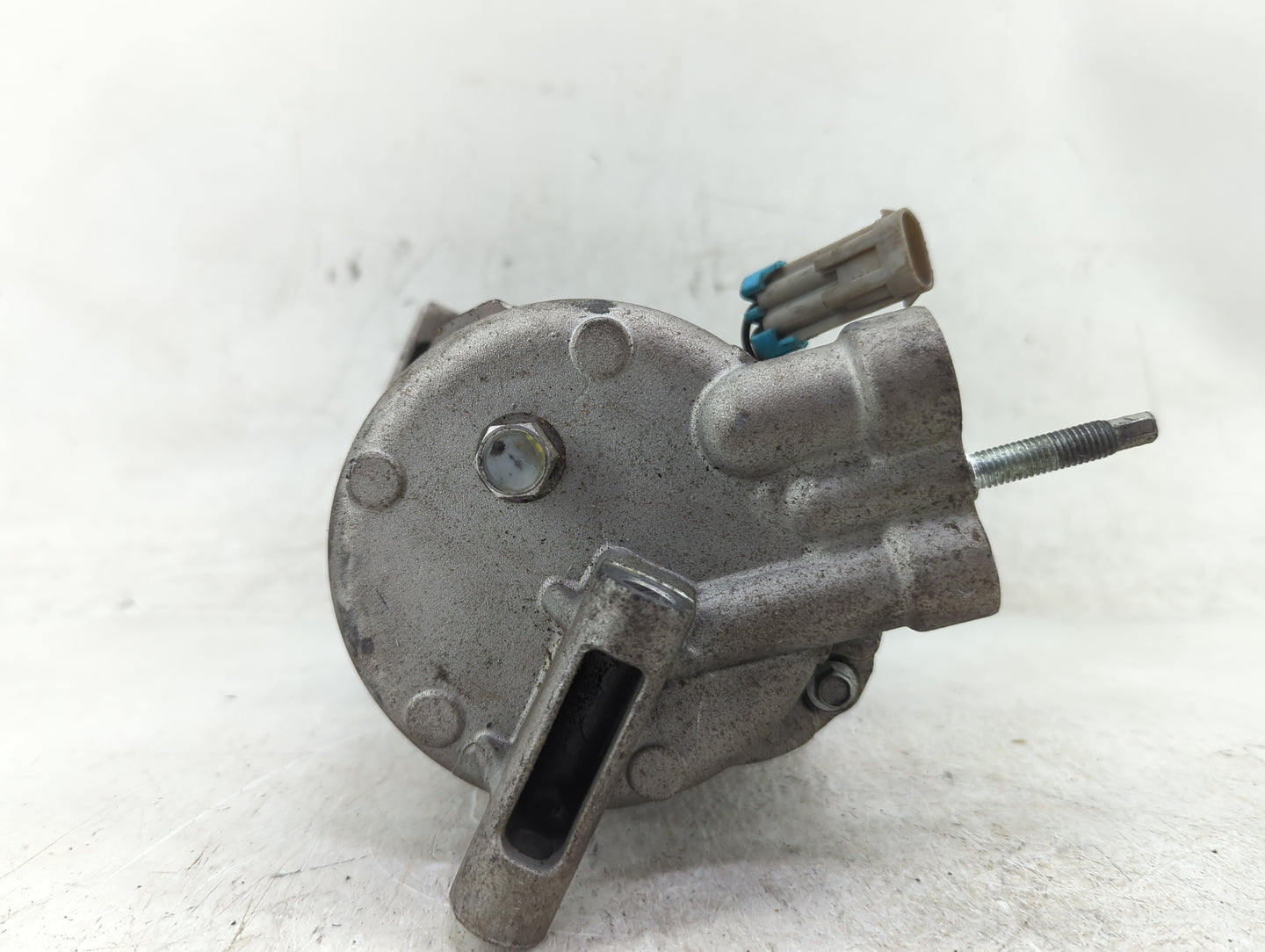 2010-2011 Chevrolet Equinox Air Conditioning A/c Ac Compressor Oem - Oemusedautoparts1.com