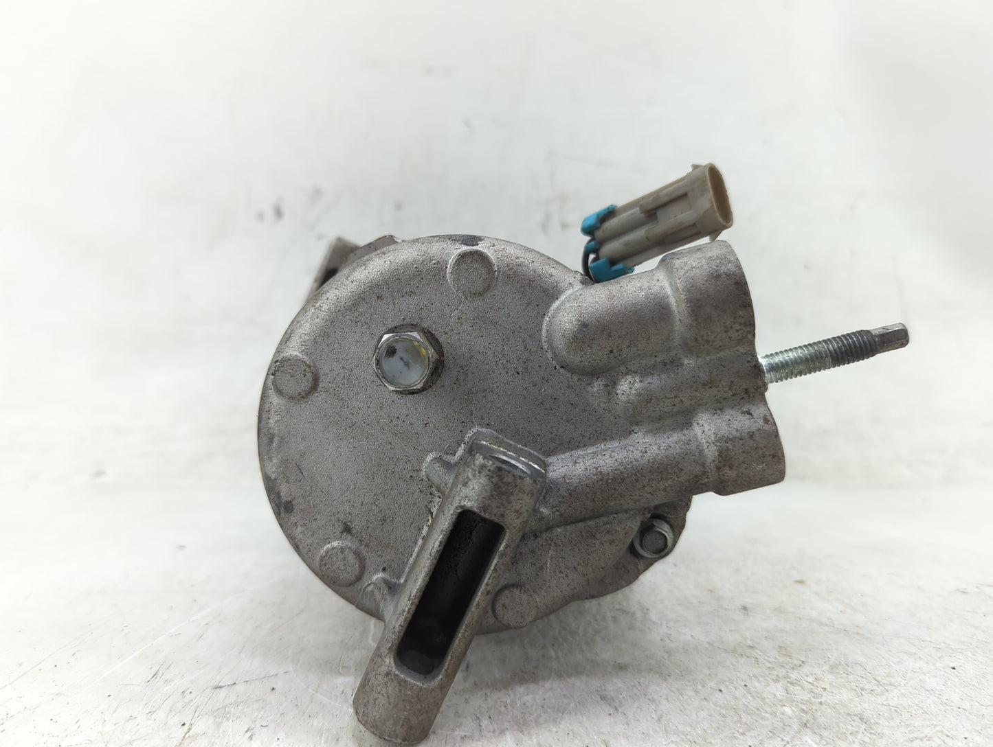 2010-2011 Chevrolet Equinox Air Conditioning A/c Ac Compressor Oem - Oemusedautoparts1.com