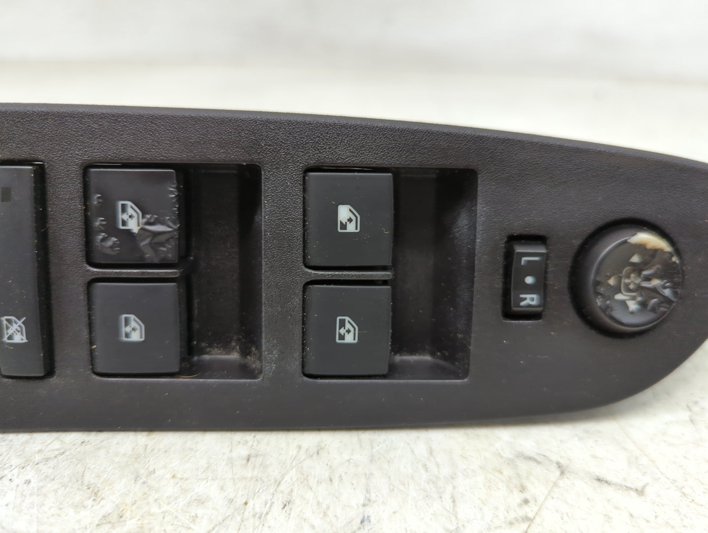 2010-2017 Chevrolet Equinox Master Power Window Switch Replacement Driver Side Left P/N:20917599 Fits OEM Used Auto Parts - 