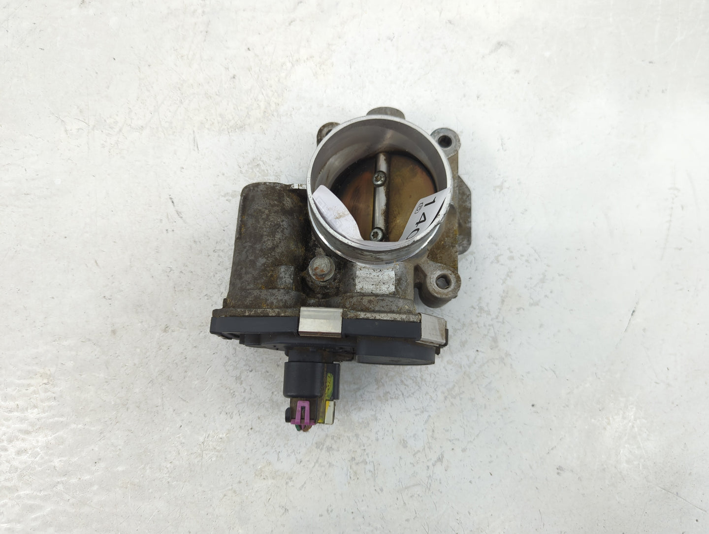 2010-2011 Chevrolet Equinox Throttle Body P/N:668AA4571C Fits Fits 2007 2008 2009 2010 2011 2012 OEM Used Auto Parts - Oemus