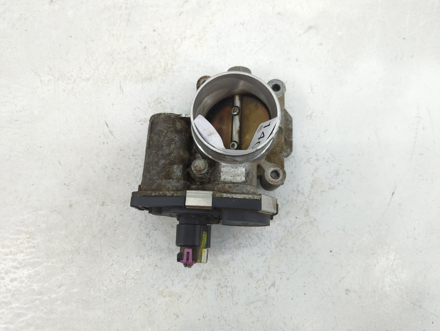 2010-2011 Chevrolet Equinox Throttle Body P/N:668AA4571C Fits Fits 2007 2008 2009 2010 2011 2012 OEM Used Auto Parts - Oemus