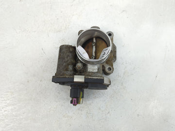 2010-2011 Chevrolet Equinox Throttle Body P/N:668AA4571C Fits Fits 2007 2008 2009 2010 2011 2012 OEM Used Auto Parts - Oemus