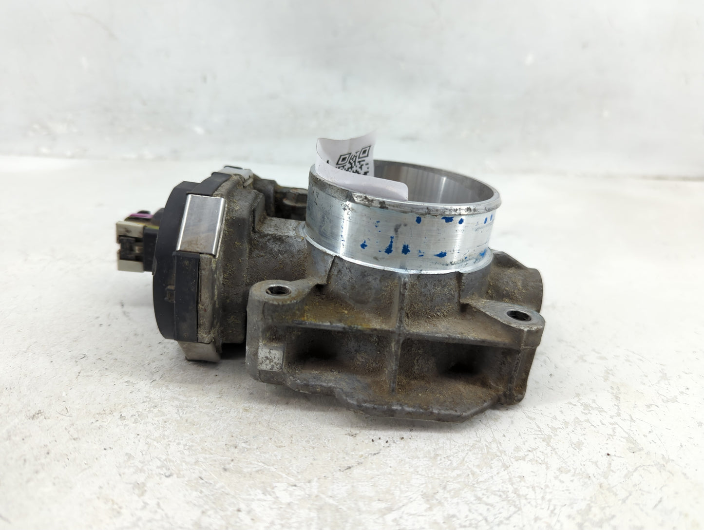 2010-2011 Chevrolet Equinox Throttle Body P/N:668AA4571C Fits Fits 2007 2008 2009 2010 2011 2012 OEM Used Auto Parts - Oemus