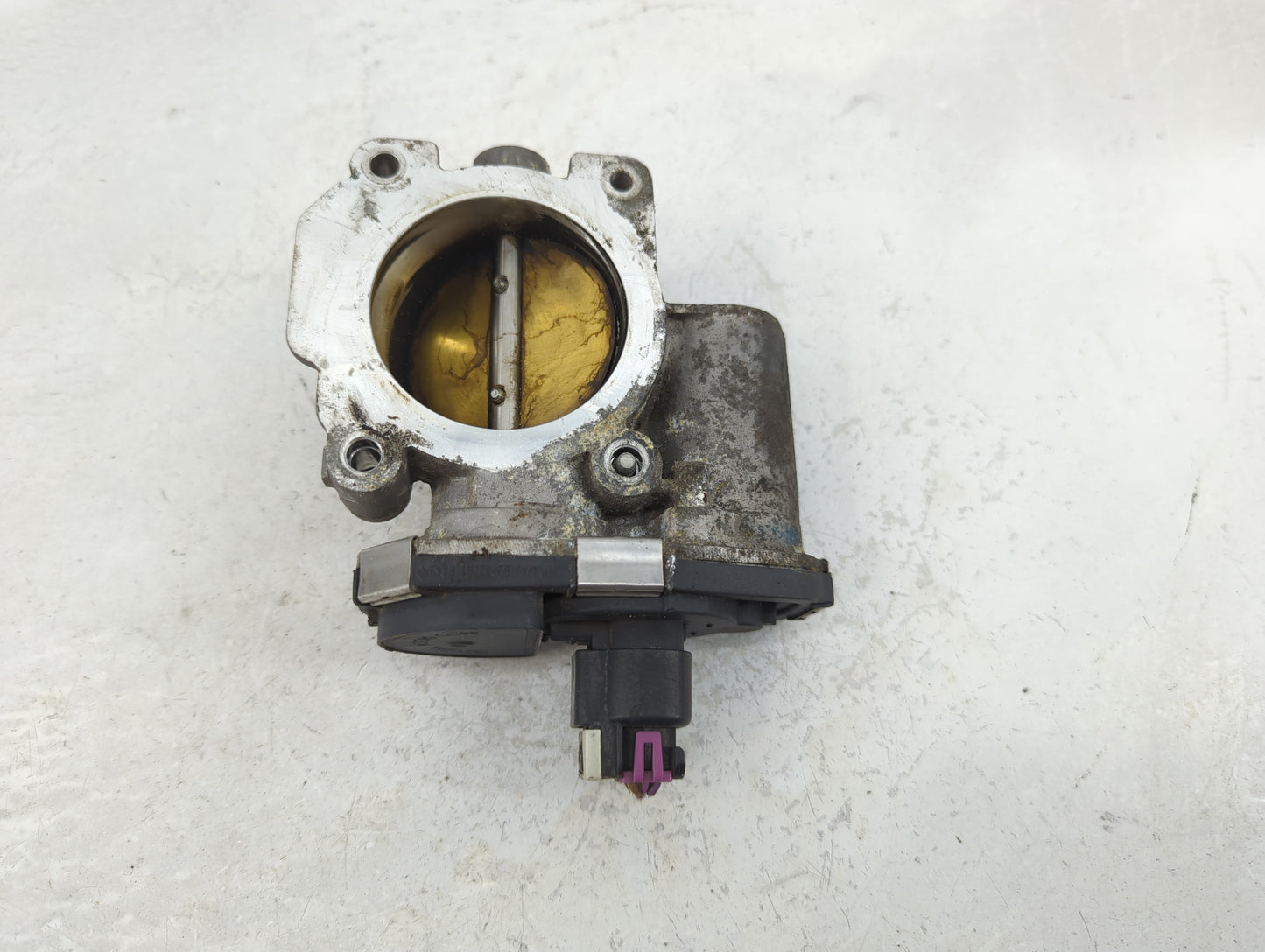 2010-2011 Chevrolet Equinox Throttle Body P/N:668AA4571C Fits Fits 2007 2008 2009 2010 2011 2012 OEM Used Auto Parts - Oemus