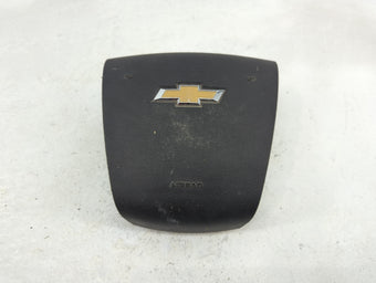 compare product 2010 Chevrolet Equinox Air Bag Driver Left Steering Wheel Mounted P/N:20940615 Fits OEM Used Auto Parts