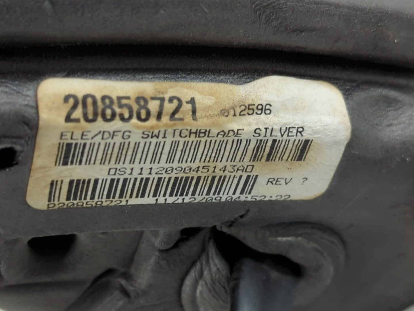 2010-2011 Chevrolet Equinox Driver Side View Mirror - Left Door Mirror OEM Used - Oemusedautoparts1.com