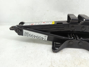 2010 Chevrolet Equinox Spare Scissor Car Jack