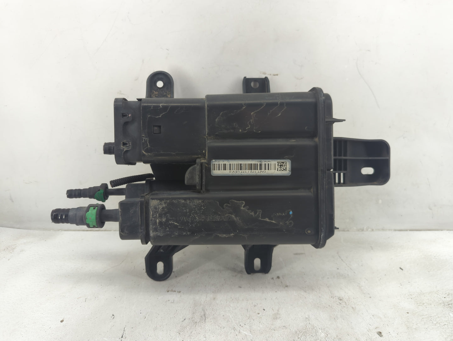 2010 Chevrolet Equinox Fuel Vapor Charcoal Canister 1410949 - Oemusedautoparts1.com