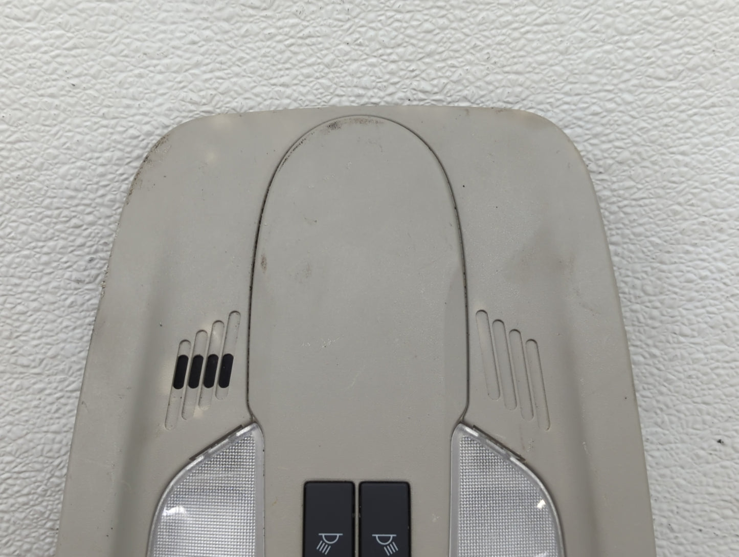 2010 Chevrolet Equinox Overhead Roof Console - Oemusedautoparts1.com