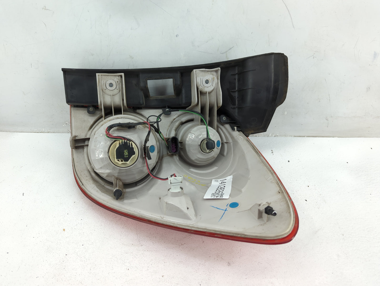 2010-2015 Chevrolet Equinox Tail Light Assembly Driver Left OEM Fits Fits 2010 2011 2012 2013 2014 2015 OEM Used Auto Parts 