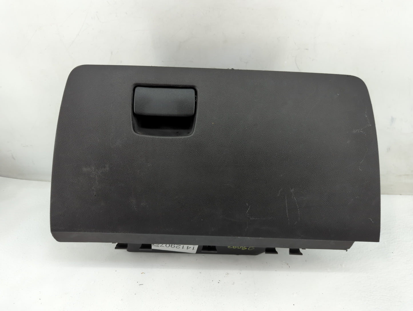 2010 Chevrolet Equinox Passenger Glove Box Door Storage Compartment 1412907 - Oemusedautoparts1.com