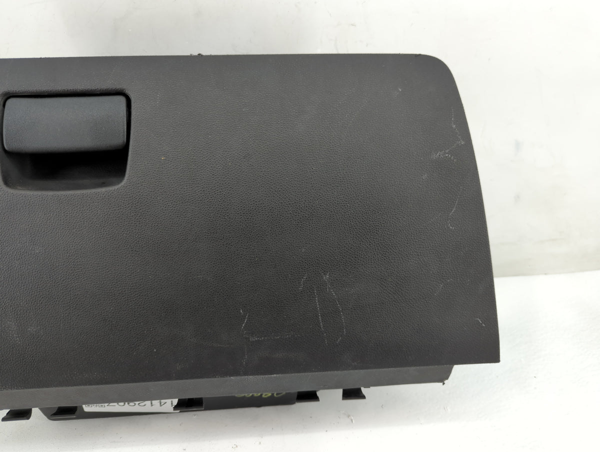 2010 Chevrolet Equinox Passenger Glove Box Door Storage Compartment 1412907 - Oemusedautoparts1.com