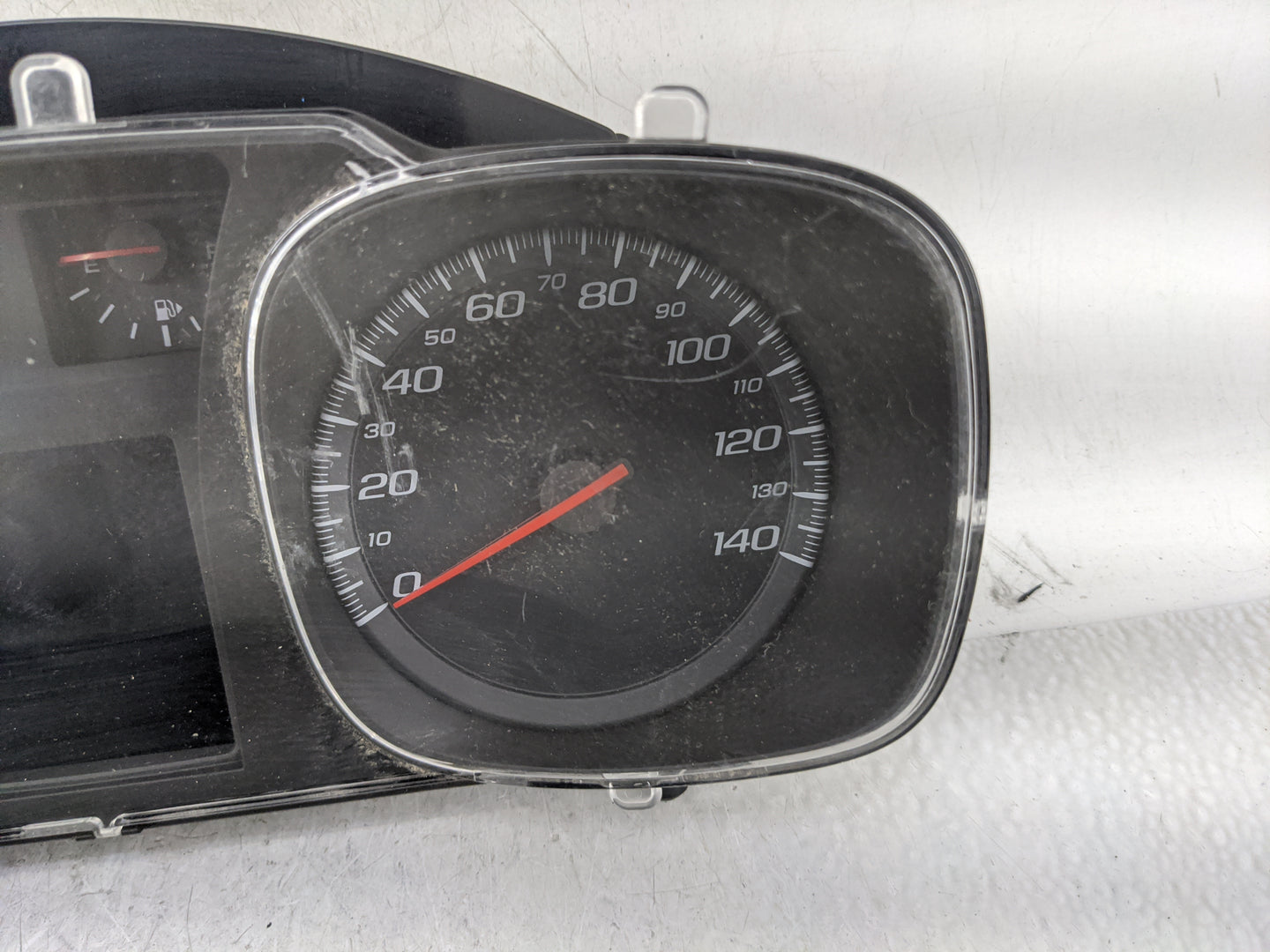 2010 Chevrolet Equinox Instrument Cluster Speedometer Gauges P/N:20919738 Fits OEM Used Auto Parts - Oemusedautoparts1.com